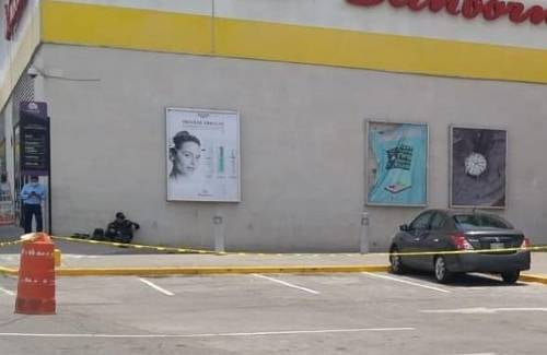 Matan a hombre en plaza Las Américas de Ecatepec